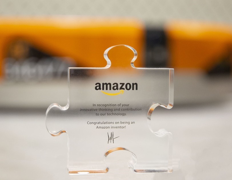 Функциональный робот нового поколения от Amazon изображение
